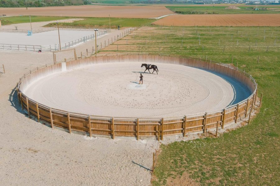 Découvrez nos concours d’entrainement d’équitation de travail organisé par Marion BURNICHAON durant le mois de juin.